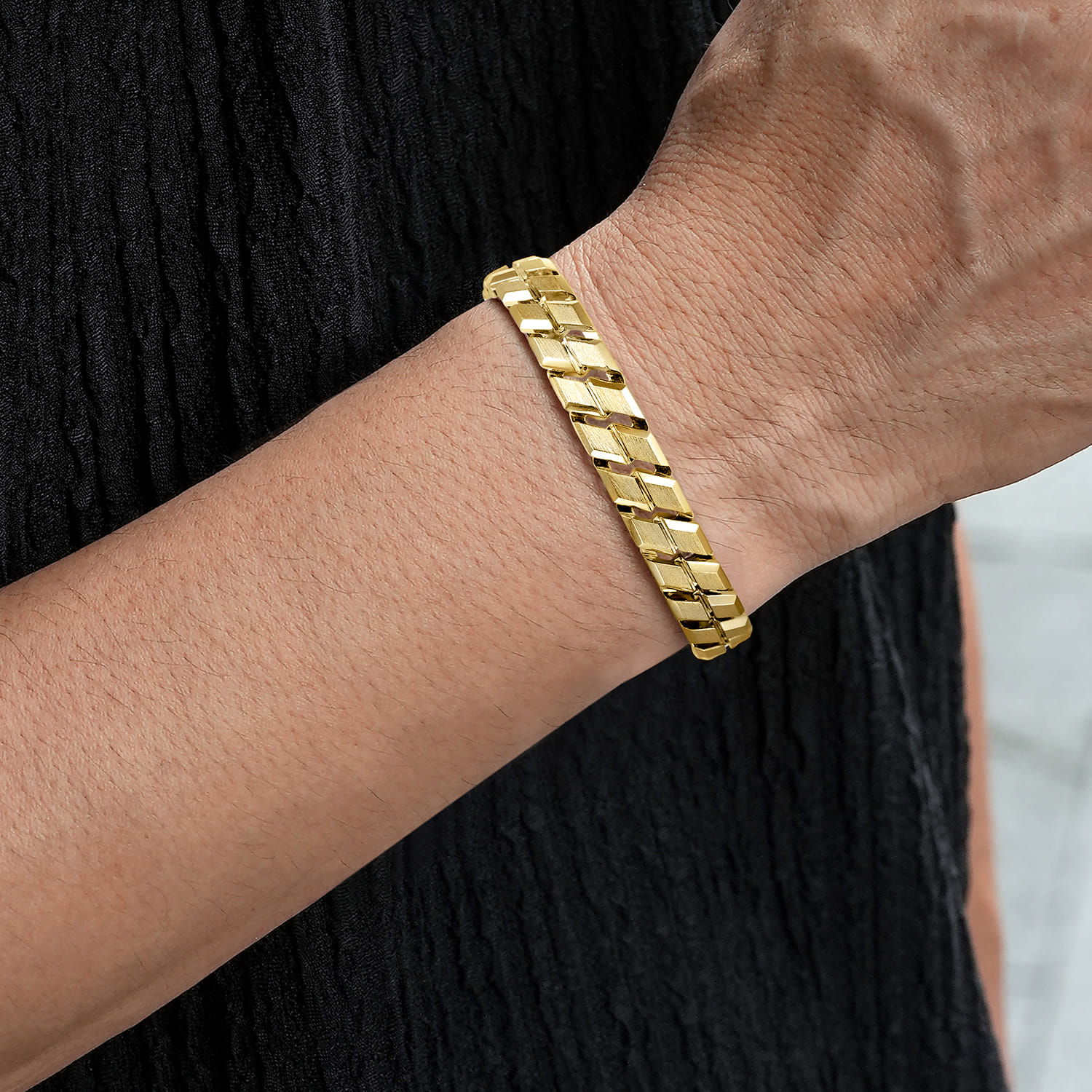 10mm 14K Yellow Gold Men's Hollow Herringbone Chain Bracelet - Shot 3