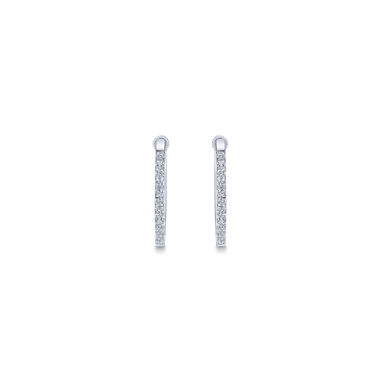 14K White Gold 20mm Oval Classic Diamond Hoop Earrings - 0.25 ct - Shot 3