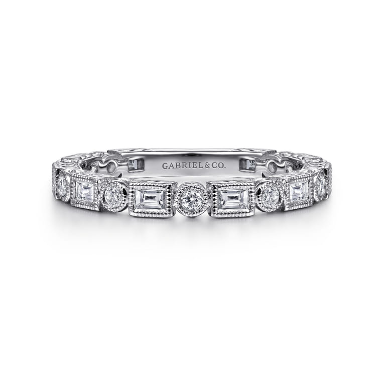 14K White Gold Baguette and Round Diamond Ring - 0.5 ct - Shot 1