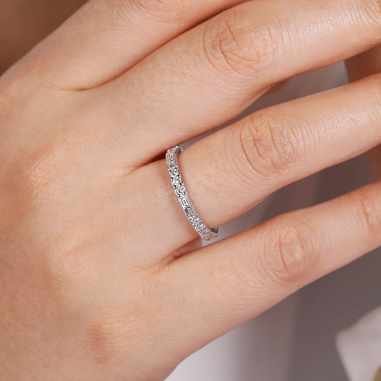 14K White Gold Baguette and Round Diamond Stackable Ring - 0.6 ct - Shot 5