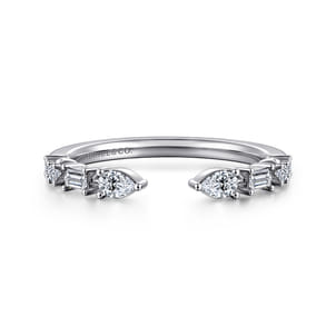 14K White Gold Baguette and Round Open Diamond Band