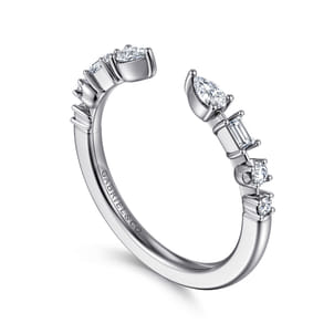 14K White Gold Baguette and Round Open Diamond Band