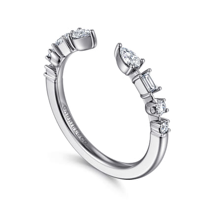 14K White Gold Baguette and Round Open Diamond Band