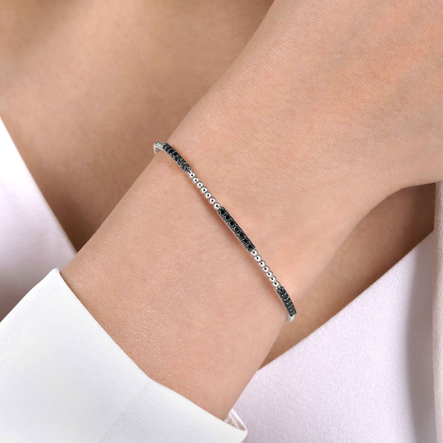 14K White Gold Black Diamond Bangle - 0.5 ct - Shot 4