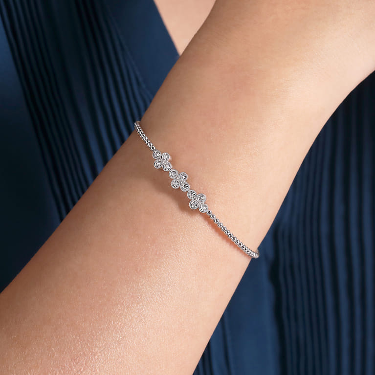 14K White Gold Bujukan Bead Cuff Bracelet with Three Quatrefoil Diamond Stations - 0.58 ct - Shot 4