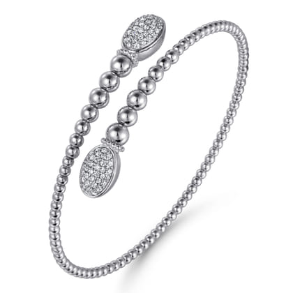 14K White Gold Bujukan Diamond Bangle
