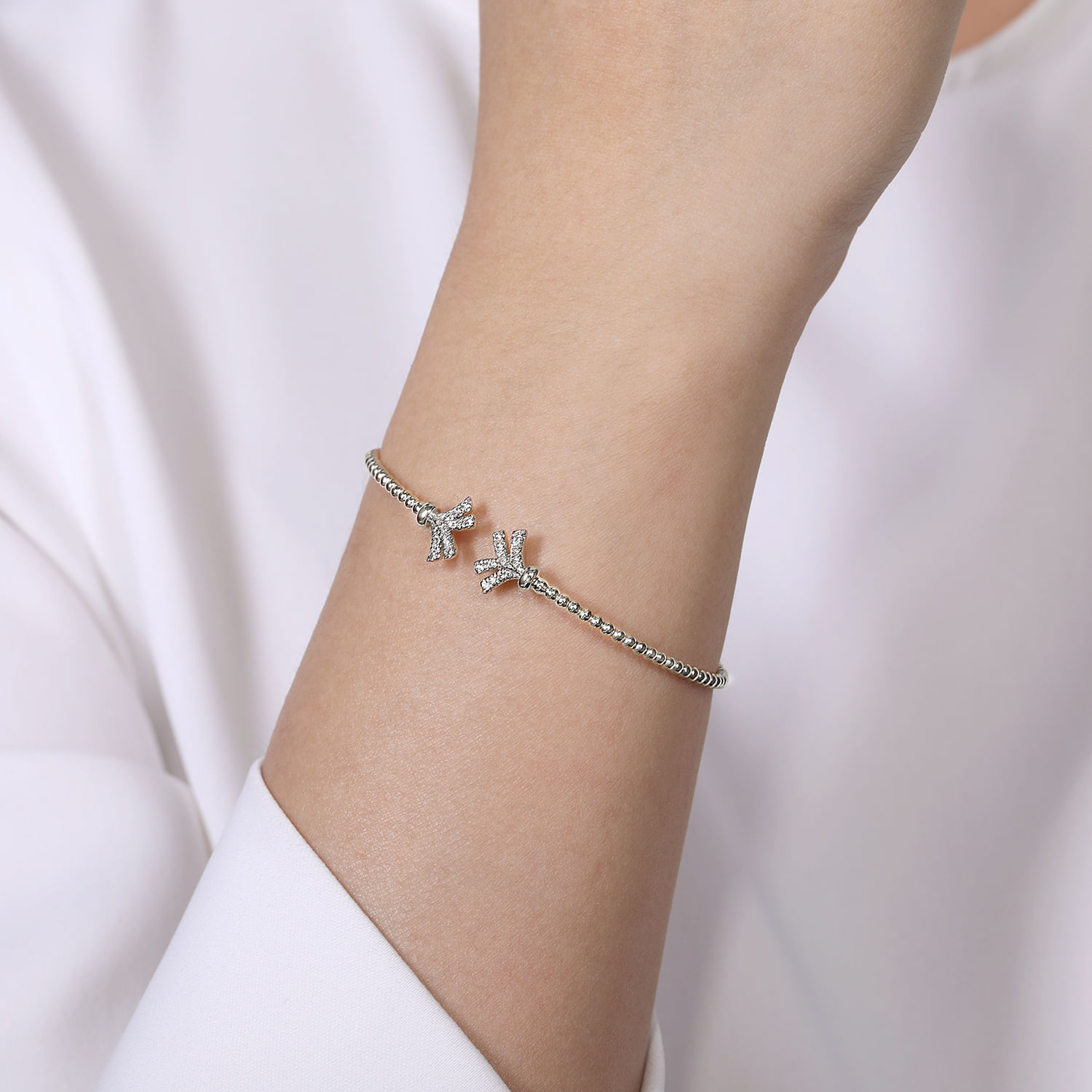 14K White Gold Bujukan Split Cuff Bracelet with Diamond Pave Fan Caps - 0.2 ct - Shot 4