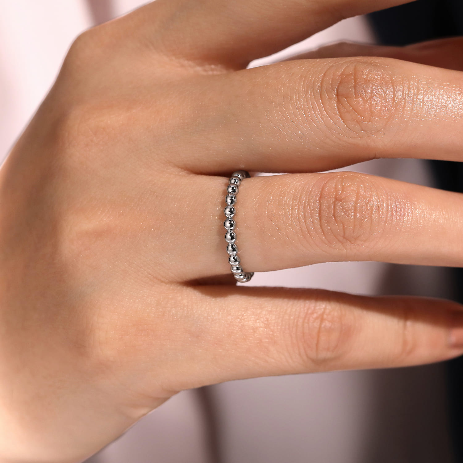 14K White Gold Bujukan Stackable Ring - Shot 5