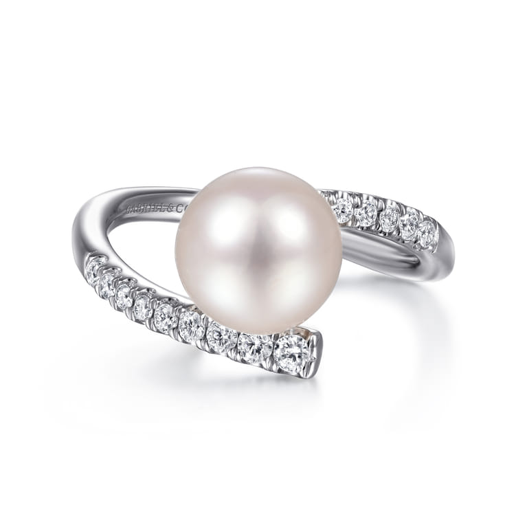 14K White Gold Bypass Pearl and Diamond Ring - 0.23 ct - Shot 1