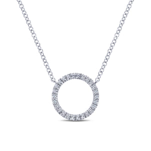 14K White Gold Circle Diamond Pendant Necklace