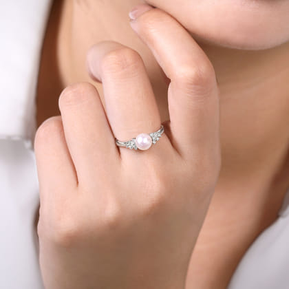 14K White Gold Classic Cultured Pearl Diamond Accented Stackable Ring