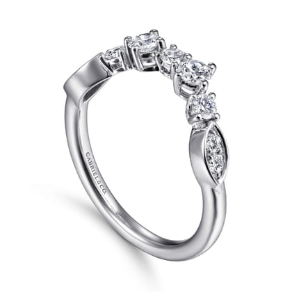 14K White Gold Curved Diamond Anniversary Band