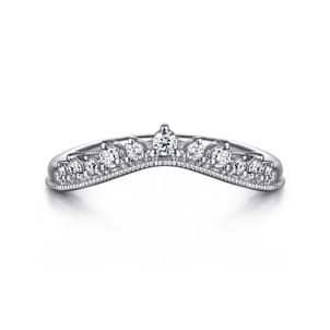 14K White Gold Curved Diamond Anniversary Band