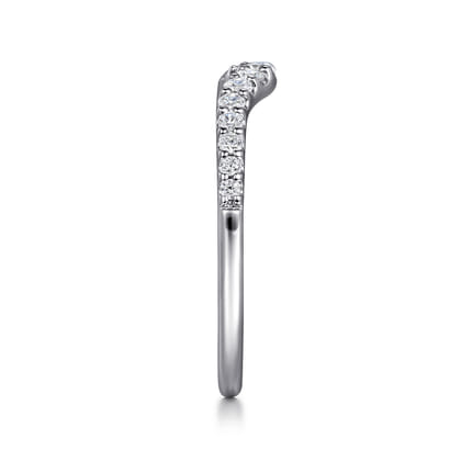 14K White Gold Curved Diamond Anniversary Band
