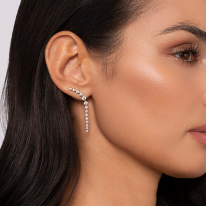 14K White Gold Curved Diamond Linear Stud Earrings