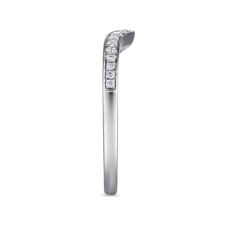 Curved Wedding Ring in 14k White Gold with Round Natural Diamond at Gabriel & Co. - Shot 4