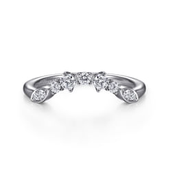 14K White Gold Curved Floral Diamond Anniversary Band