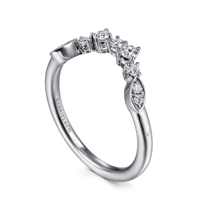 14K White Gold Curved Floral Diamond Anniversary Band