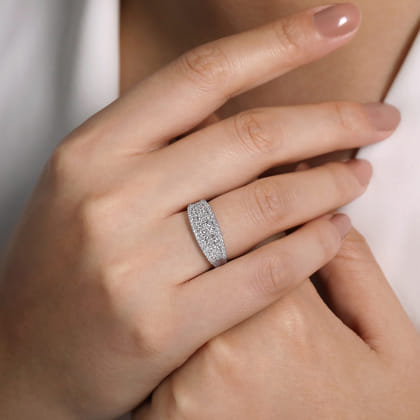 14K White Gold Curved Pave Diamond Ring