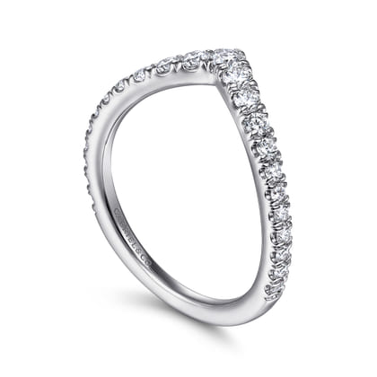 14K White Gold Curved V Diamond Wedding Band