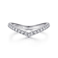 14K White Gold Curved V Diamond Wedding Band