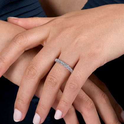 14K White Gold Diamond Anniversary Band