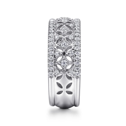 14K White Gold Diamond Anniversary Band