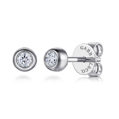 14K White Gold Diamond Bezel Set Stud Earrings
