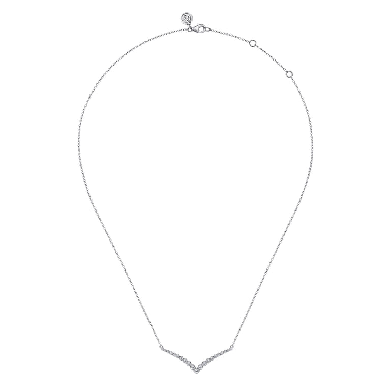 14K White Gold Diamond Chevron Bar Necklace - 0.39 ct - Shot 2