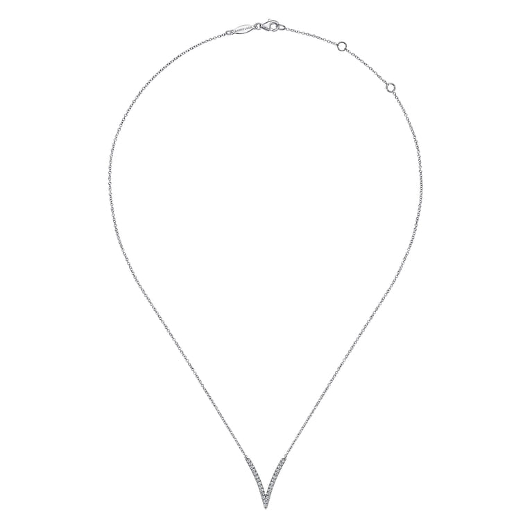 14K White Gold Diamond Chevron Necklace - 0.3 ct - Shot 2