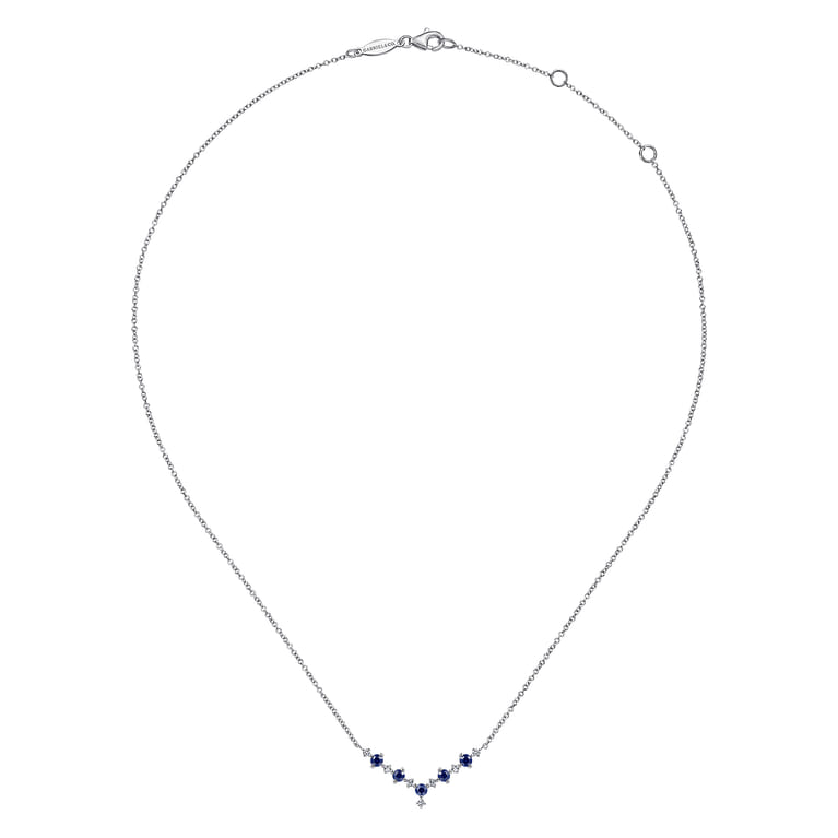 14K White Gold Diamond Chevron Necklace - 0.1 ct - Shot 2