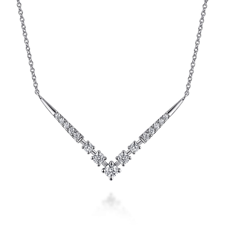 14K White Gold Diamond Chevron Necklace - 0.75 ct - Shot 1