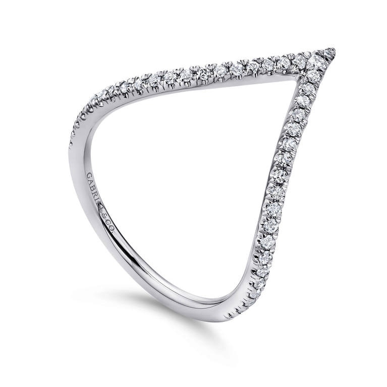 14K White Gold Diamond Chevron Ring - 0.25 ct - Shot 3