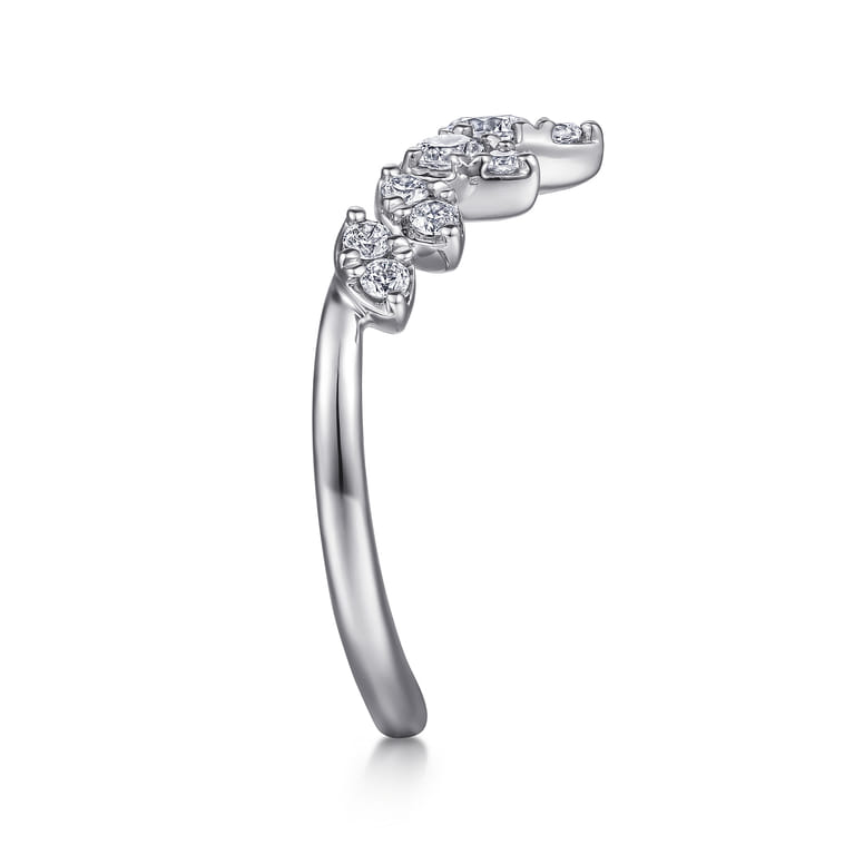 14K White Gold Diamond Chevron Ring - 0.4 ct - Shot 4