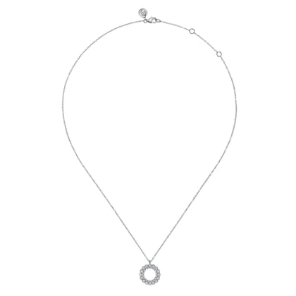 14K White Gold Diamond Circle Pendant Necklace