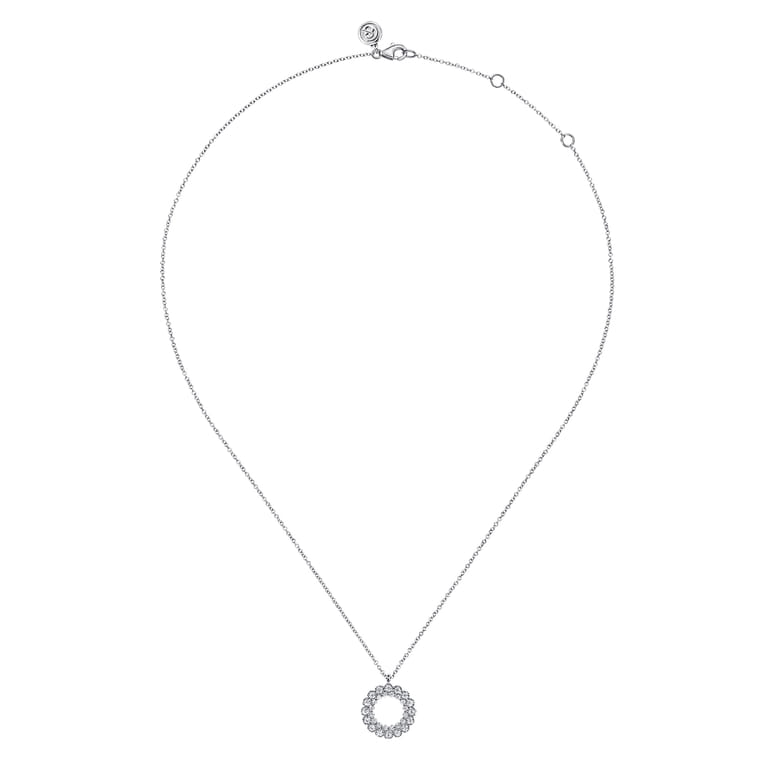 14K White Gold Diamond Circle Pendant Necklace - 0.5 ct - Shot 2