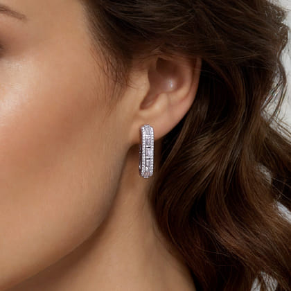 14K White Gold Diamond Classic Hoop Earrings