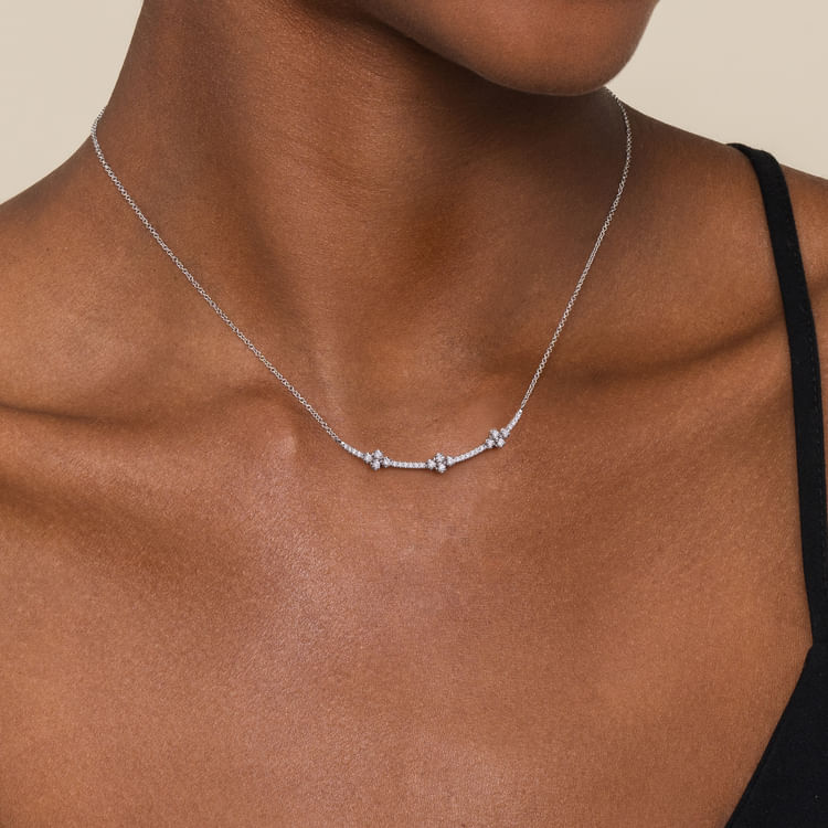 14K White Gold Diamond Clover Bar Necklace