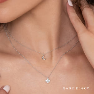 14K White Gold Diamond Clover Pendant Necklace