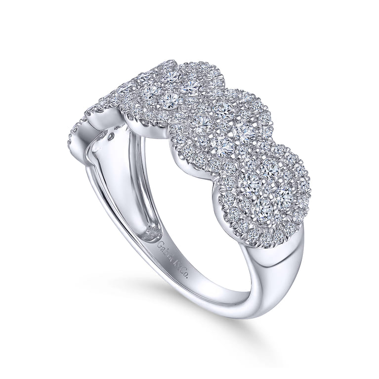 14K White Gold Diamond Cluster Oval Station Ring - 0.95 ct - Shot 3