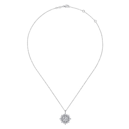 14K White Gold Diamond Cluster Pendant Necklace
