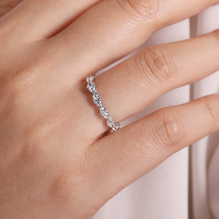 14K White Gold Diamond Cluster Stackable Ring