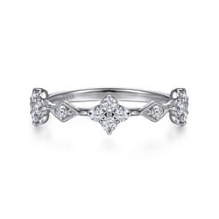14K White Gold Diamond Cluster Station Ring