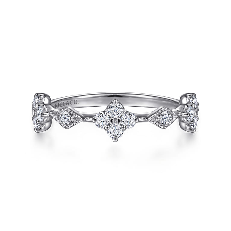 14K White Gold Diamond Cluster Station Ring - 0.4 ct - Shot 1