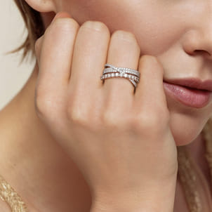 14K White Gold Diamond Criss Cross Ring