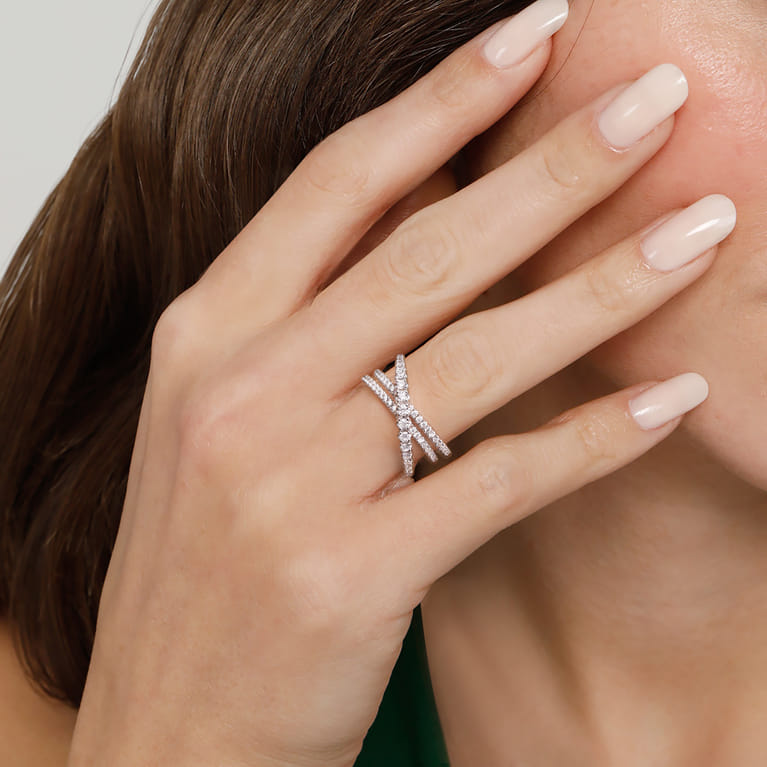 14K White Gold Diamond Criss Cross Ring - 0.5 ct - Shot 5