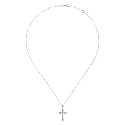 14K White Gold Diamond Cross Pendant Necklace