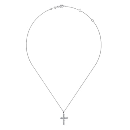 14K White Gold Diamond Cross Pendant Necklace
