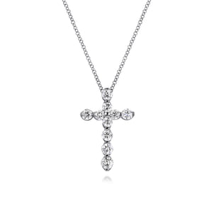 14K White Gold Diamond Cross Pendant Necklace