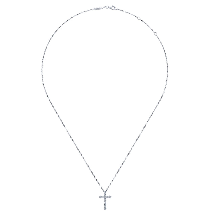 14K White Gold Diamond Cross Pendant Necklace